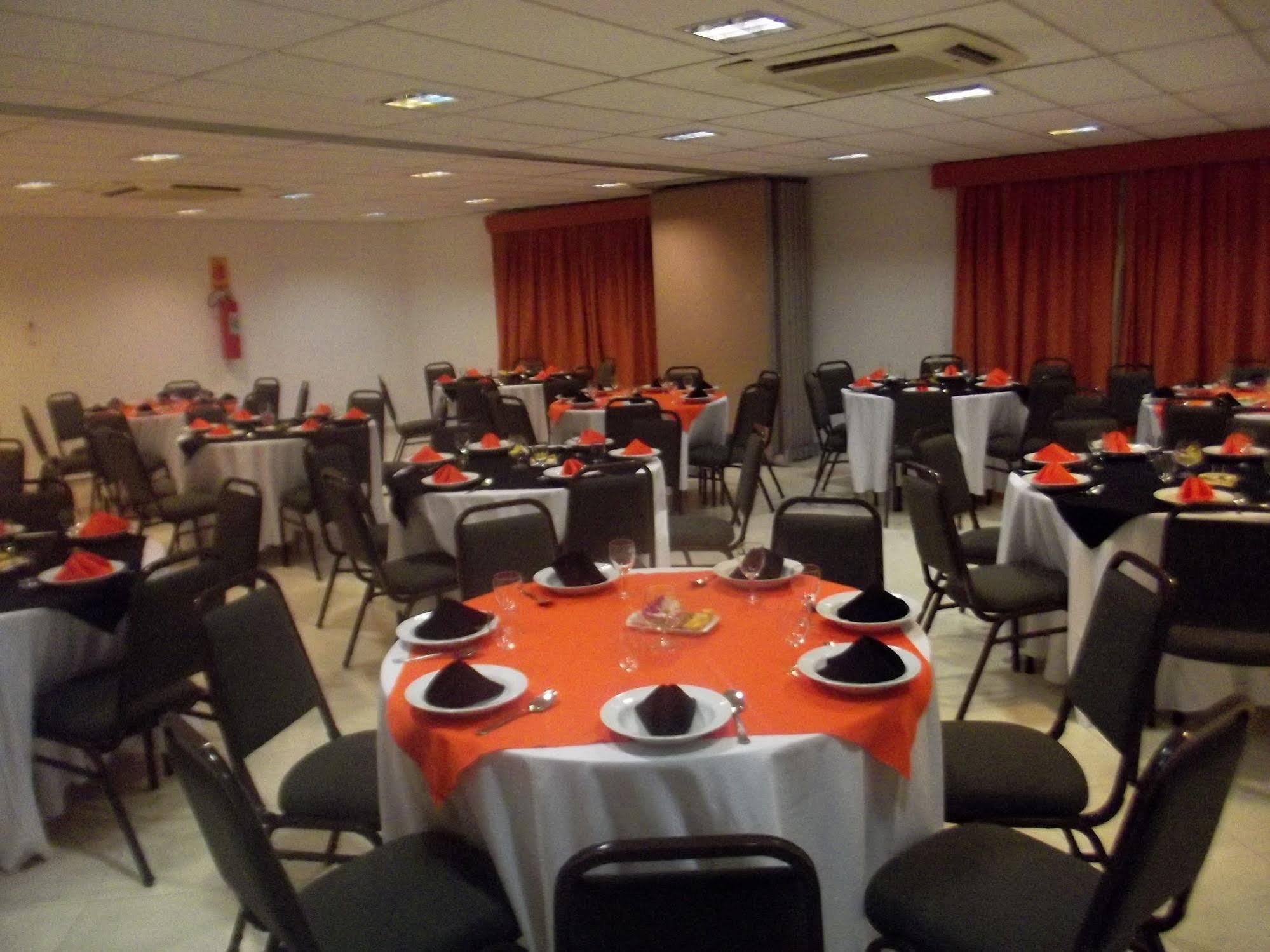 קוואטרו באראס Harbor Self Graciosa Hotel מראה חיצוני תמונה