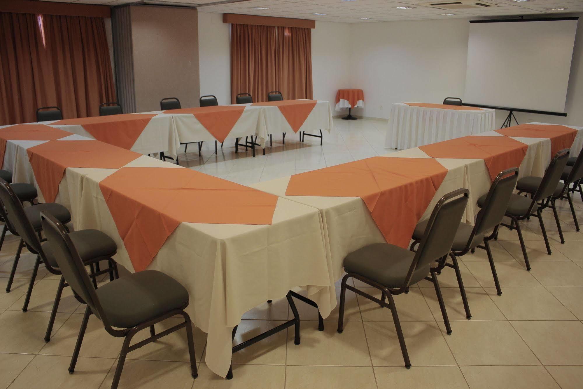 קוואטרו באראס Harbor Self Graciosa Hotel מראה חיצוני תמונה