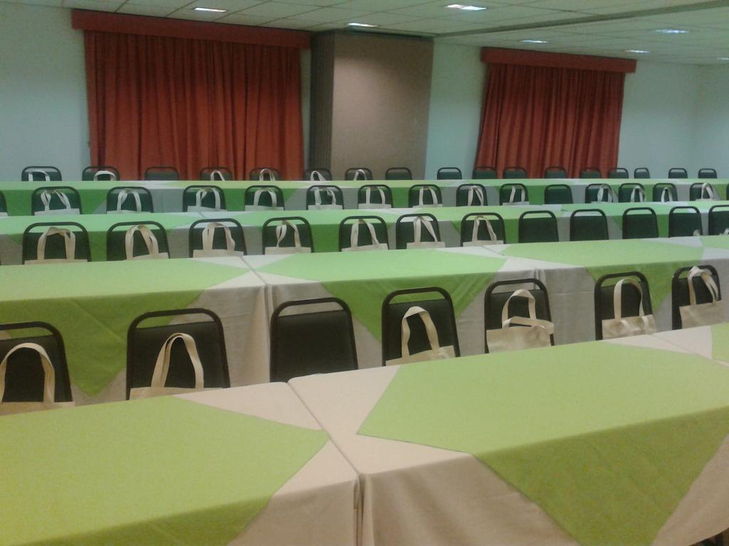 קוואטרו באראס Harbor Self Graciosa Hotel מראה חיצוני תמונה